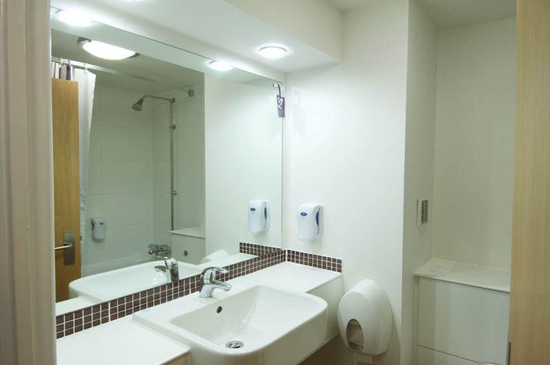 Premier Inn Lichfield North East Zewnętrze zdjęcie