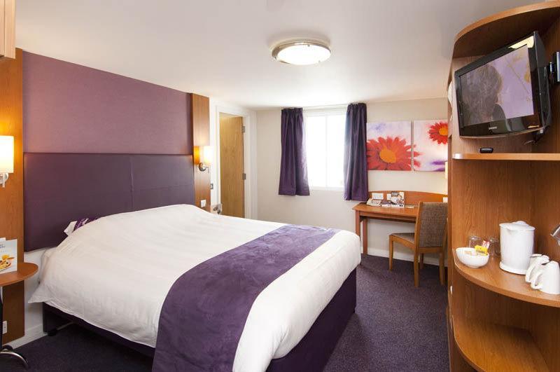 Premier Inn Lichfield North East Zewnętrze zdjęcie